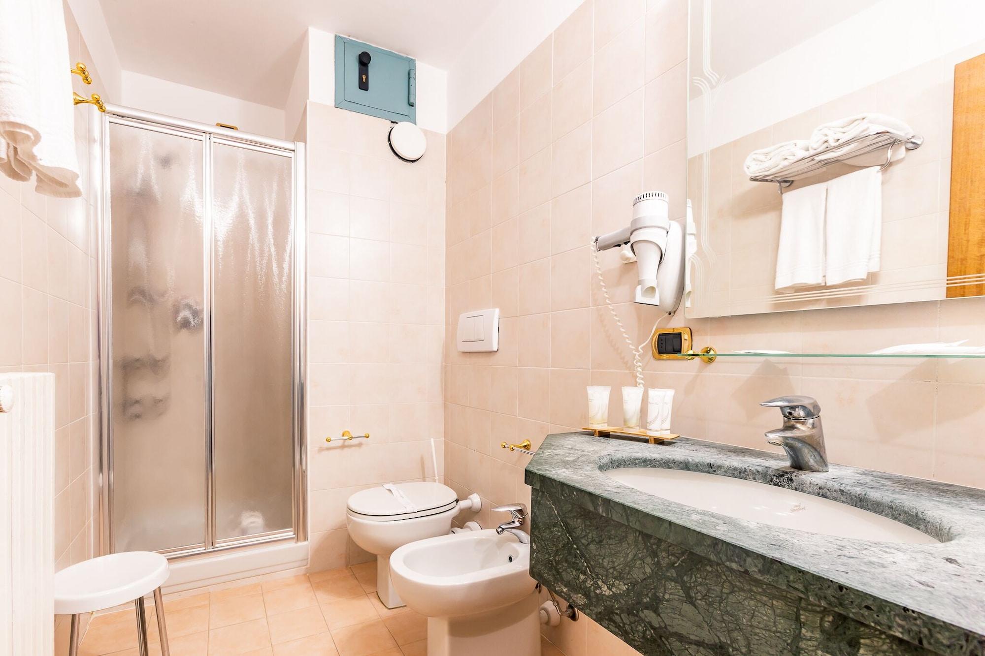 Hotel Cristallo Colle Colle Sestriere Zewnętrze zdjęcie