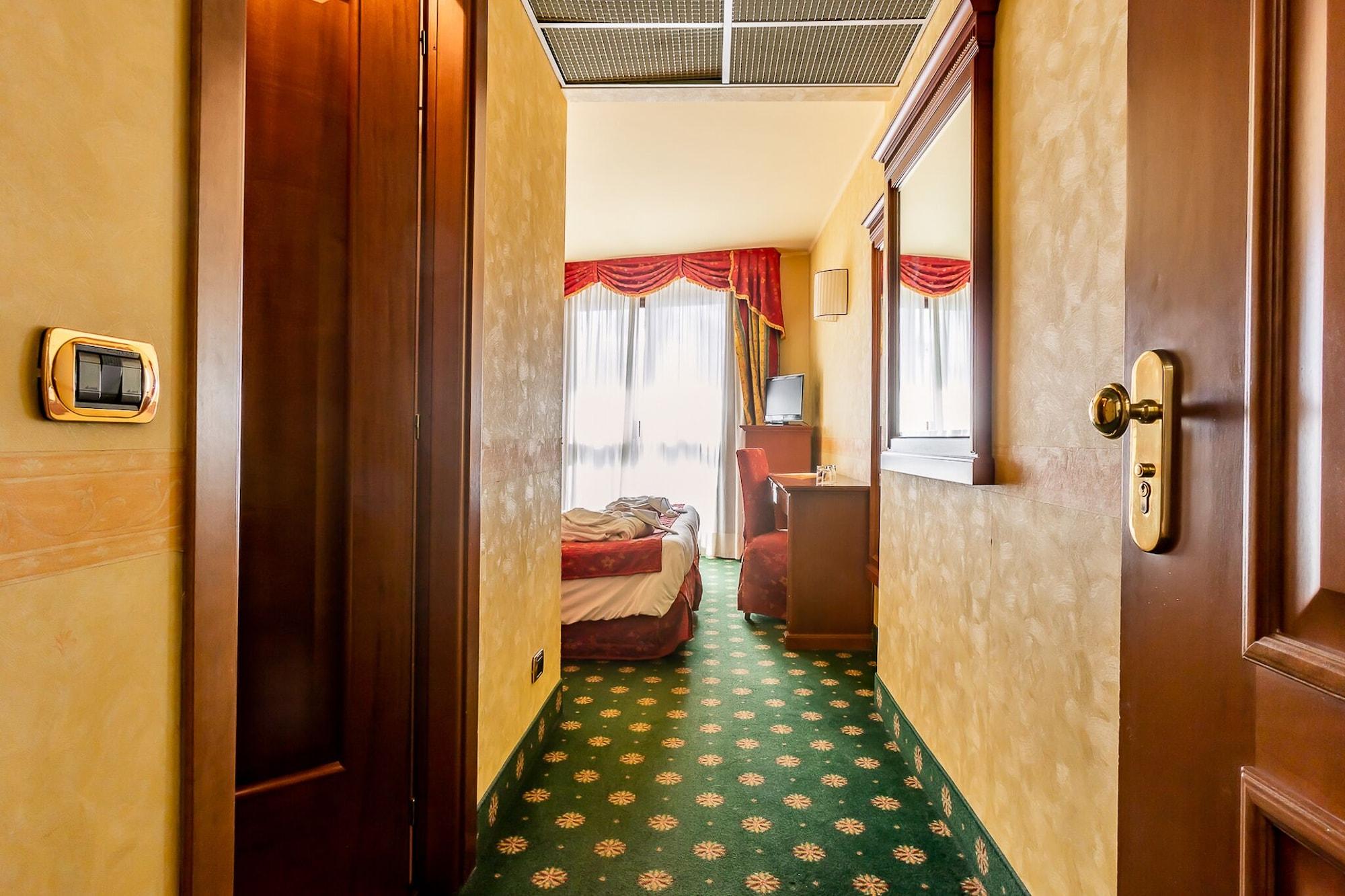 Hotel Cristallo Colle Colle Sestriere Zewnętrze zdjęcie