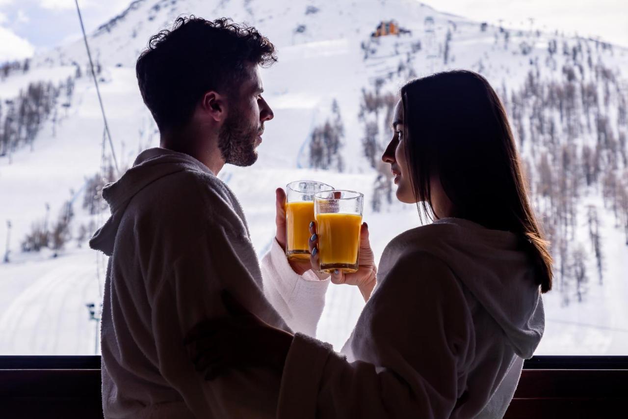 Hotel Cristallo Colle Colle Sestriere Zewnętrze zdjęcie