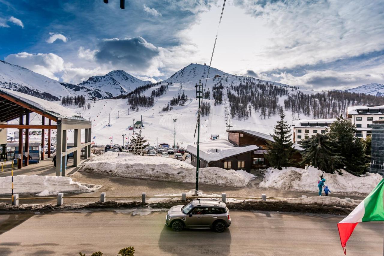 Hotel Cristallo Colle Colle Sestriere Zewnętrze zdjęcie